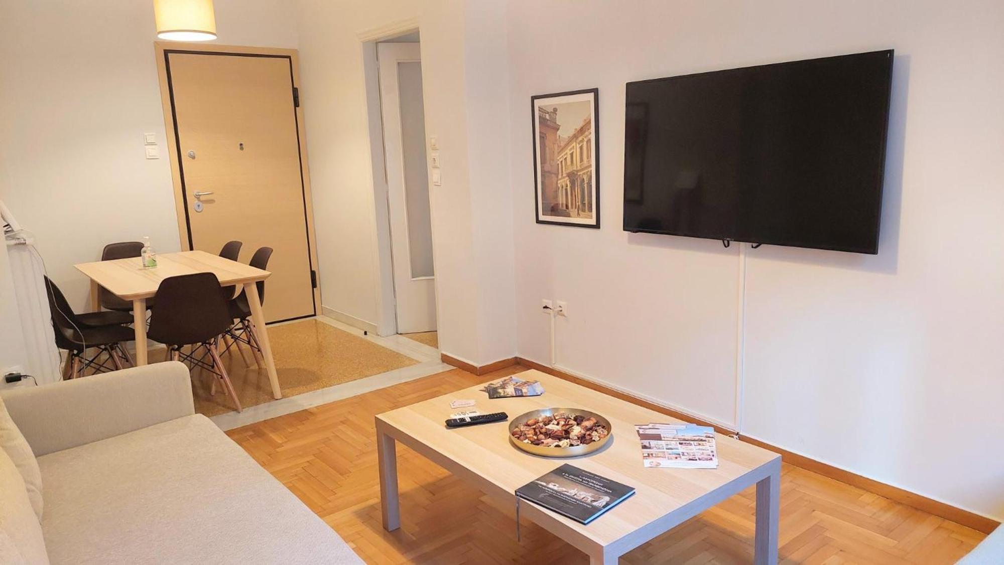 Cozy Apartment In Plaka Athén Kültér fotó